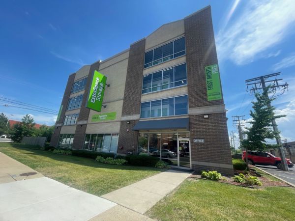 Extra Space Storage - 3453 - Chicago - Diversey Ave - 6603 West Diversey Avenue