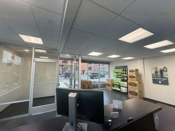 Extra Space Storage - 3453 - Chicago - Diversey Ave - 6603 West Diversey Avenue