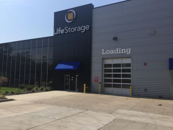 Extra Space Storage - 3463 - Naperville - Washington St - 1950 North Washington Street