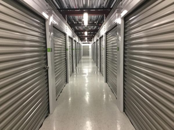 Extra Space Storage - 3464 - Forest Park - Des Plaines Ave - 1800 Des Plaines Avenue