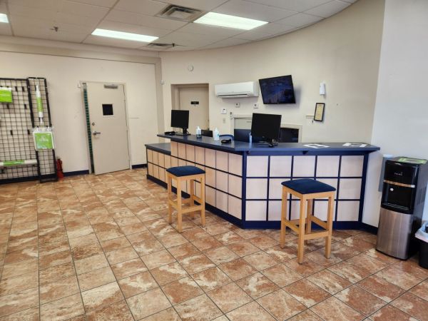 Extra Space Storage - 3577 - Decatur - Candler Rd - 2595 Candler Road