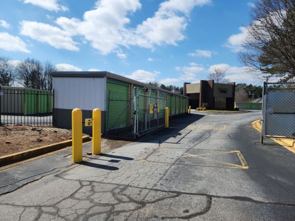 Extra Space Storage - 3577 - Decatur - Candler Rd - 2595 Candler Road