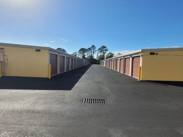 Extra Space Storage - 3604 - Venice - Center Rd - 997 Center Road