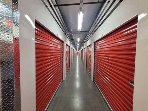 Extra Space Storage - 3604 - Venice - Center Rd - 997 Center Road