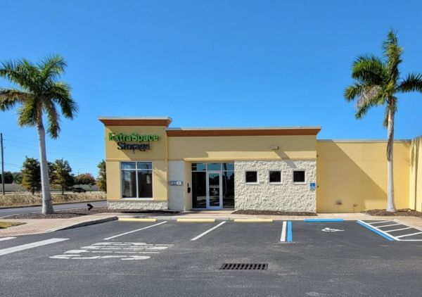 Extra Space Storage - 3604 - Venice - Center Rd - 997 Center Road