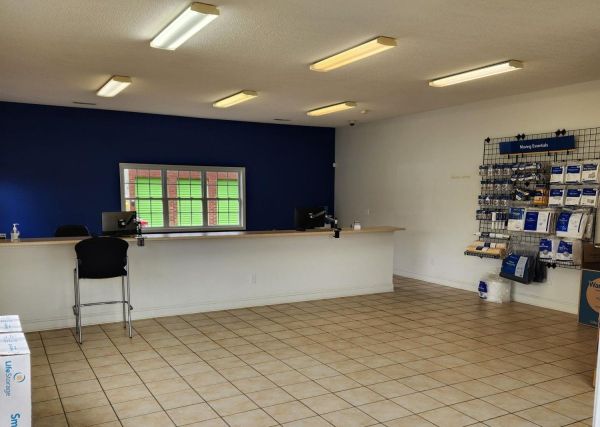 Extra Space Storage - 3633 - Huntsville - Martin Rd - 700 Martin Road Southwest