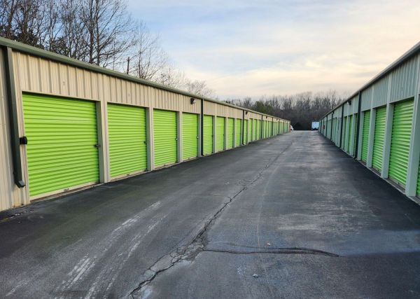 Extra Space Storage - 3633 - Huntsville - Martin Rd - 700 Martin Road Southwest