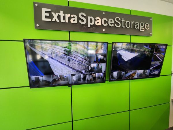 Extra Space Storage - 3639 - Tampa - West Shore Blvd - 5400 South West Shore Boulevard