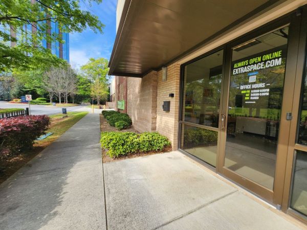 Extra Space Storage - 3641 - Dunwoody - Crown Pointe Parkway - 1274 Crown Pointe Parkway