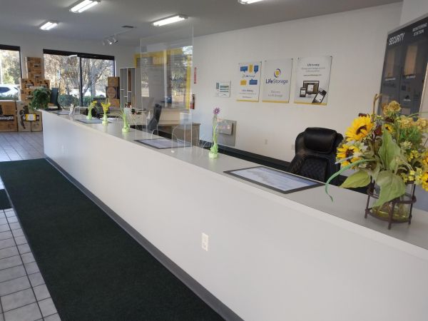 Extra Space Storage - 3681 - Seffner - Dr Martin Luther King Jr Blvd - 311 West Doctor Martin Luther King Junior Boulevard