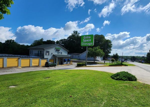 Extra Space Storage - 3687 - Lithia Springs - Veterans Memorial Hwy - 10240 Veterans Memorial Highway