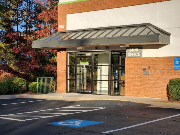 Extra Space Storage - 3690 - Roswell - Mansell Pl - 105 Mansell Place