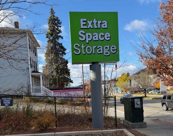 Extra Space Storage - 3724 - Worcester - Shrewsbury St - 345 Shrewsbury Street