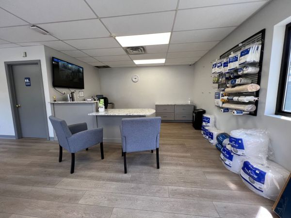 Extra Space Storage - 3749 - Wareham - Cranberry Hwy - 2637 Cranberry Highway
