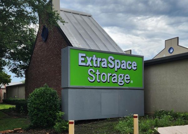 Extra Space Storage - 3767 - Dallas - Milton St - 5720 Milton Street
