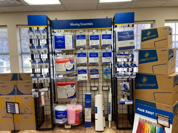 Extra Space Storage - 3767 - Dallas - Milton St - 5720 Milton Street