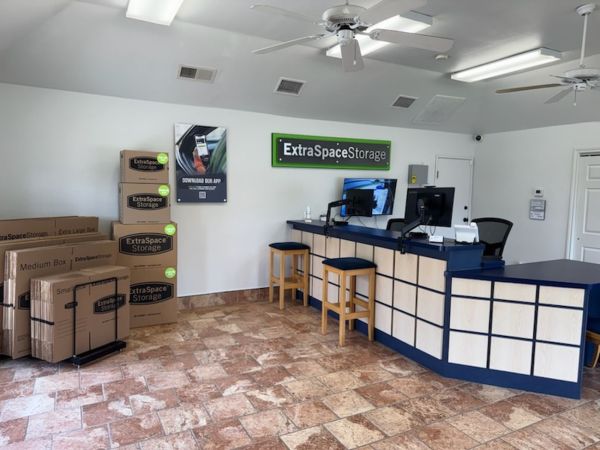 Extra Space Storage - 3789 - Fort Worth - Beach St - 6615 North Beach Street