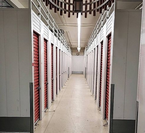 Extra Space Storage - 3836 - Roslindale - Lochdale Rd - 44 Lochdale Road