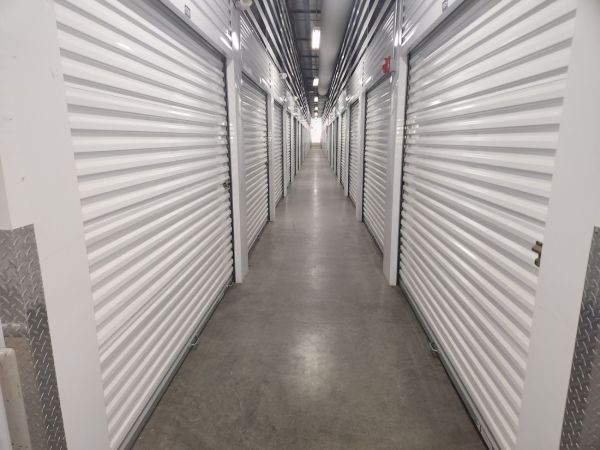 Extra Space Storage - 3859 - Milwaukee - 76th St - 7440 North 76th Street