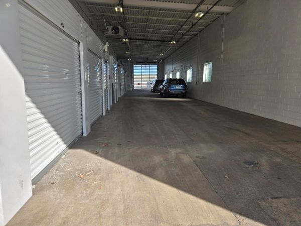 Extra Space Storage - 3862 - West Allis - Curtis Rd - 232 South Curtis Road