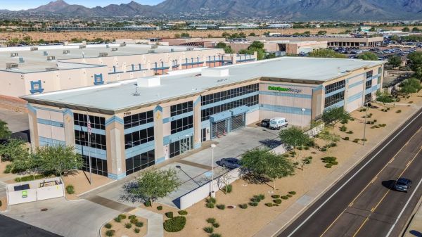 Extra Space Storage - 3908 - Scottsdale - Paradise Ln - 7550 East Paradise Lane