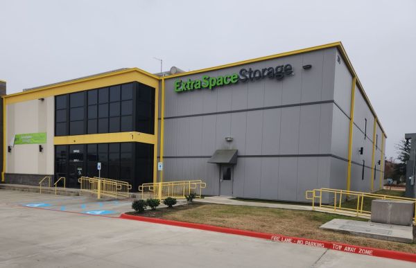 Extra Space Storage - 4037 - Pearland - Kingsley Dr - 2075 Kingsley Drive
