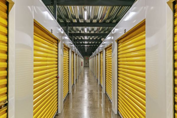 Extra Space Storage - 4044 - Clearwater - 1016 Belcher Rd - 1016 North Belcher Road