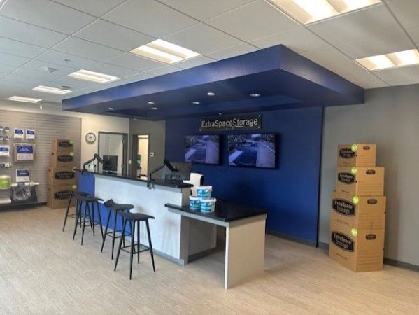 Extra Space Storage - 4044 - Clearwater - 1016 Belcher Rd - 1016 North Belcher Road