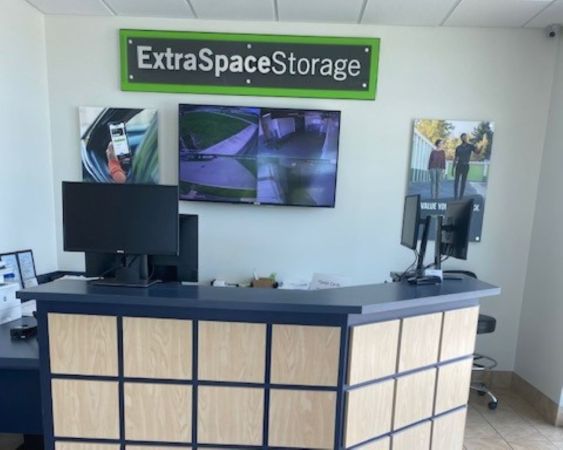 Extra Space Storage - 4106 - Largo - Missouri Ave - 1225 Missouri Avenue North