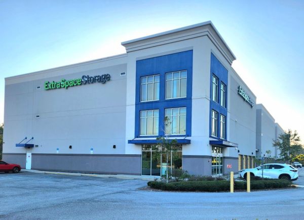 Extra Space Storage - 4114 - Wesley Chapel - State Road 56 - 27050 State Road 56