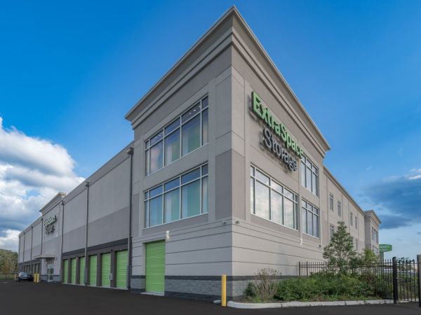 Extra Space Storage - 4126 - Tampa - US Hwy 301 - 2190 S US Hwy 301