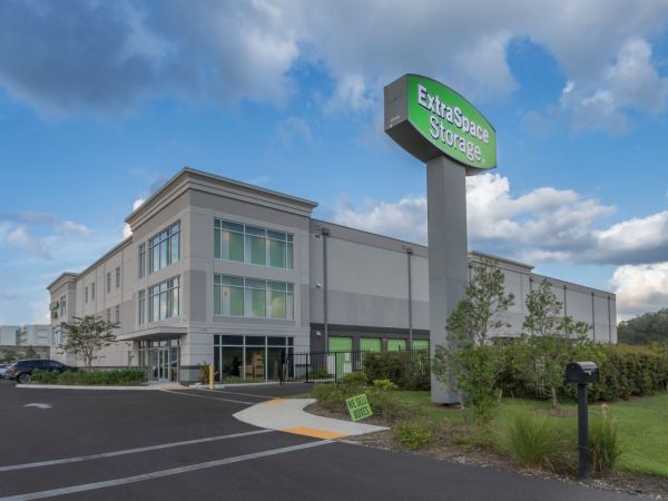 Extra Space Storage - 4126 - Tampa - US Hwy 301 - 2190 S US Hwy 301