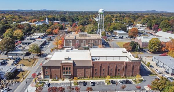 Extra Space Storage - 4142 - Roswell - Oak St - 90 Oak Street