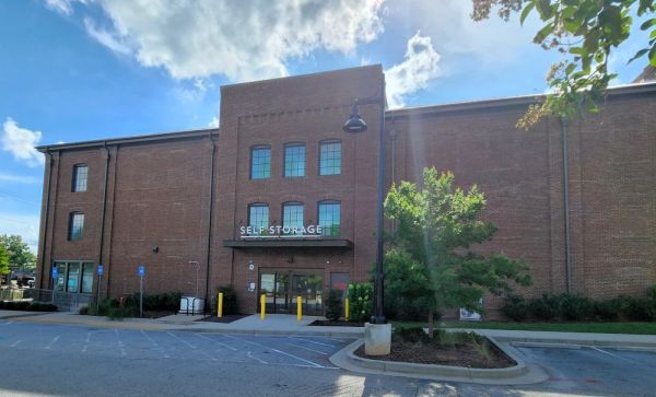 Extra Space Storage - 4142 - Roswell - Oak St - 90 Oak Street