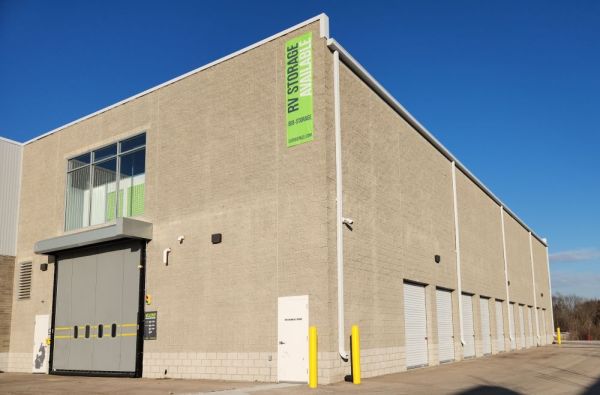 Extra Space Storage - 4168 - Aurora - Hill Ave - 410 Hill Avenue
