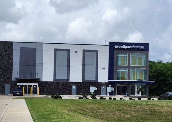 Extra Space Storage - 4185 - Houston - Cullen Blvd - 12812 Cullen Boulevard