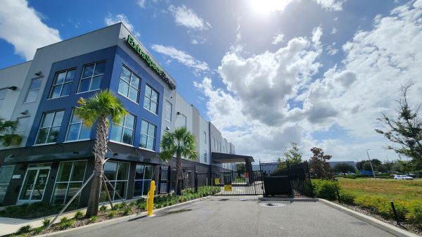 Extra Space Storage - 4240 - Orlando - Wooden Pine Dr - 6068 Wooden Pine drive