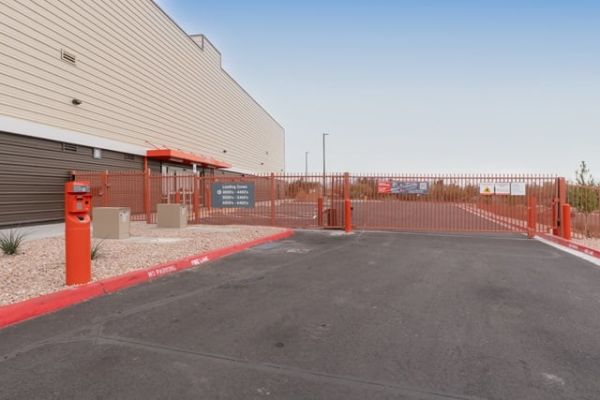 Public Storage - Las Vegas - 1561 Desert Crossing Ct - 1561 Desert Crossing Ct