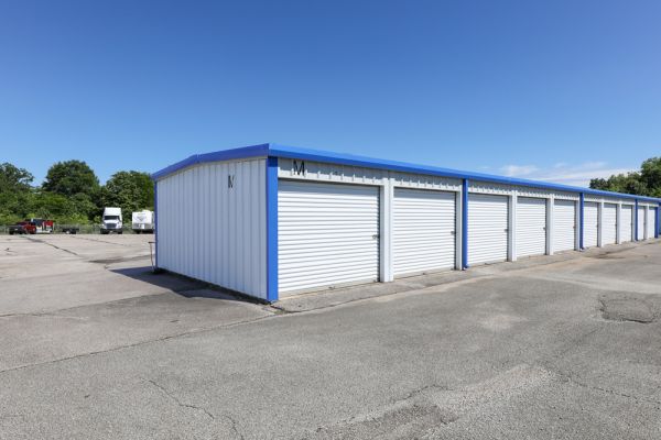 Barton Mini Storage - 3412 Mississippi 309
