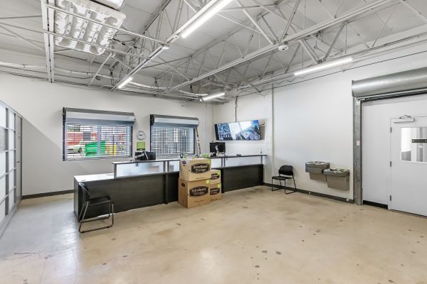 Extra Space Storage - 6035 - Miami - 5713 NW 27th Ave - 5713 Northwest 27th Avenue