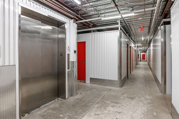 Extra Space Storage - 6035 - Miami - 5713 NW 27th Ave - 5713 Northwest 27th Avenue