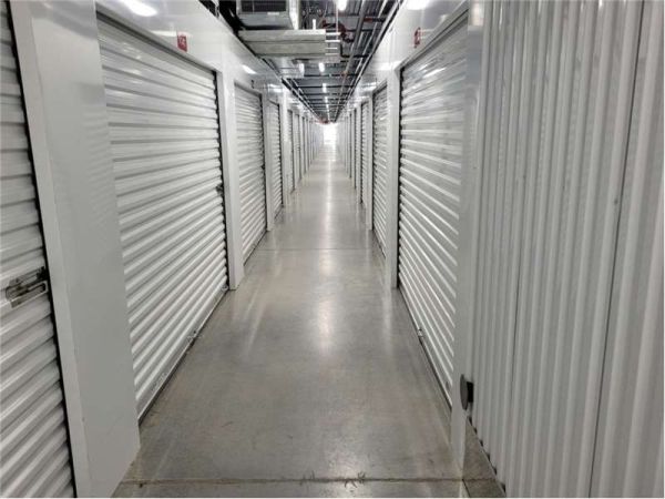 Extra Space Storage - 6063 - Glen Burnie - 8th Ave - 265 8th Avenue Northwest