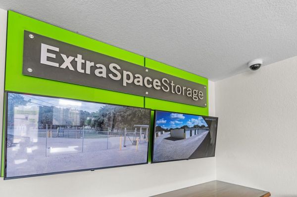 Extra Space Storage - 6118 - Weatherford - Ranger Hwy - 1646 Ranger Highway
