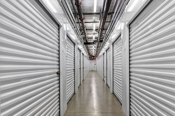 Extra Space Storage - 6120 - Azusa - Foothill Blvd - 900 West Foothill Boulevard