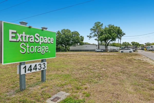 Extra Space Storage - 6134 - Clearwater - 62nd St - 14433 62nd Street North