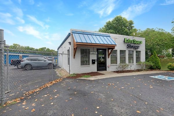 Extra Space Storage - 6145 - Franklin - 258 Mallory Station Rd - 258 Mallory Station Road
