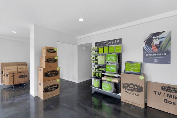 Extra Space Storage - 6145 - Franklin - 258 Mallory Station Rd - 258 Mallory Station Road