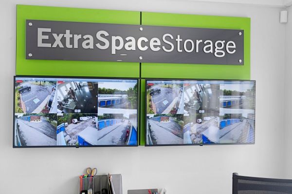 Extra Space Storage - 6145 - Franklin - 258 Mallory Station Rd - 258 Mallory Station Road