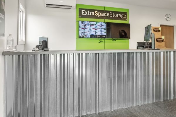 Extra Space Storage - 6209 - Zeeland - 88th Ave - 3440 88th Avenue
