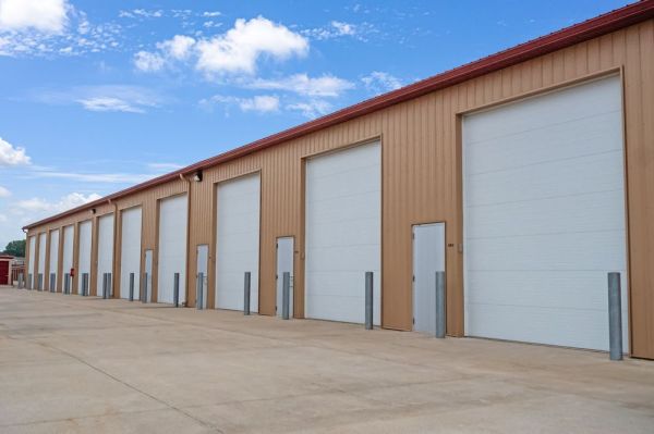 Extra Space Storage - 6209 - Zeeland - 88th Ave - 3440 88th Avenue